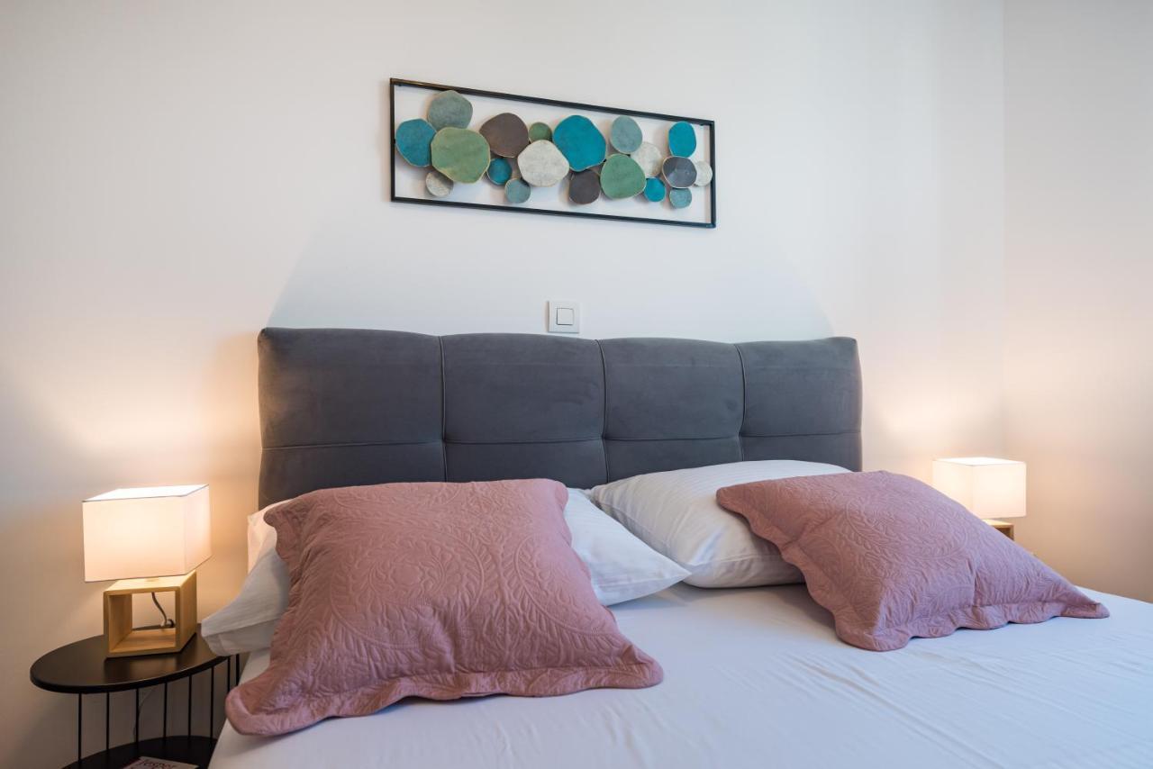 D-Apartment - With Garage And Balcony Zadar Exterior foto